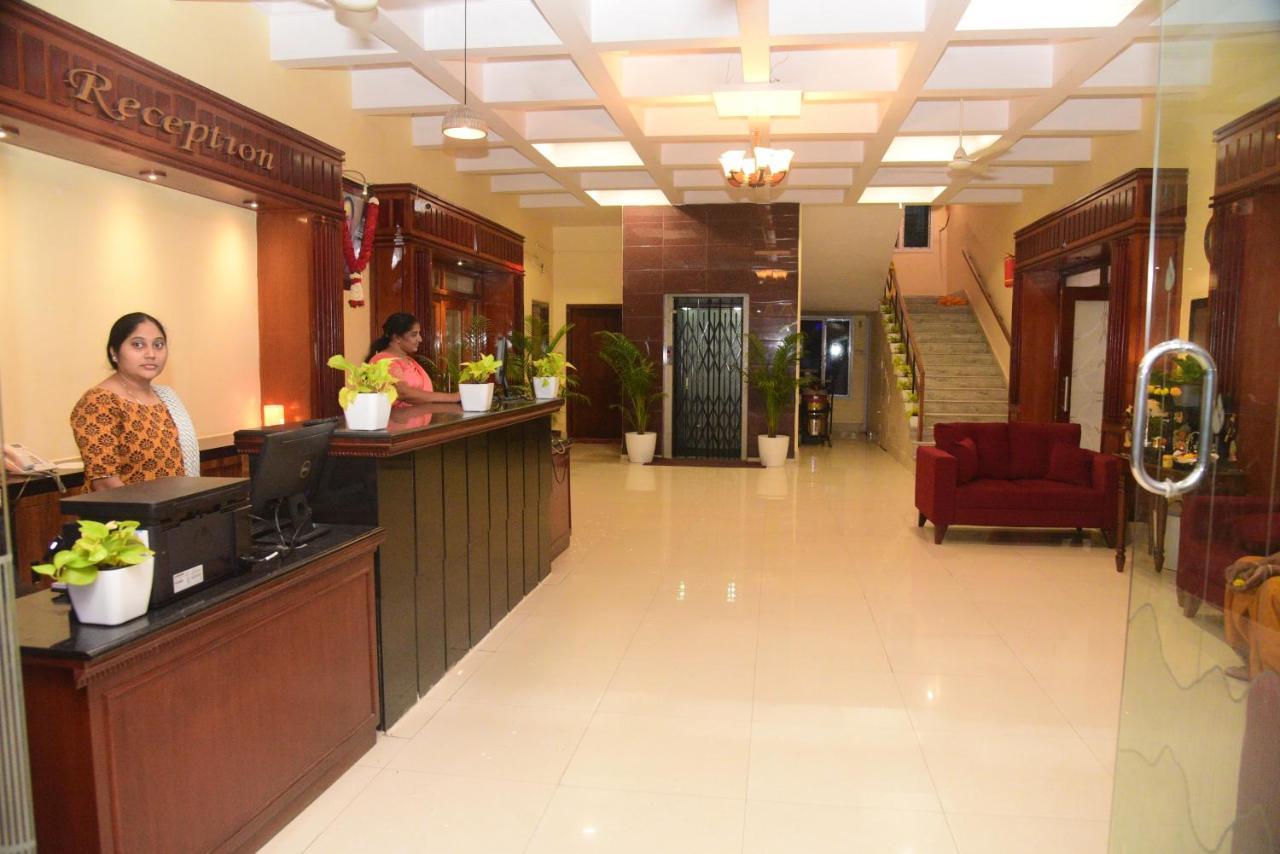 Hotel Vijaya Residency Anakapalle Luaran gambar